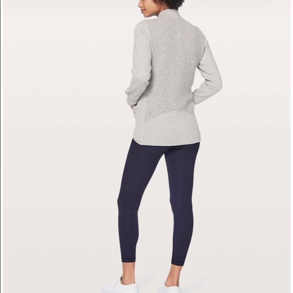 Lululemon Stand Up Sherpa Jacket - Picture 2 of 7